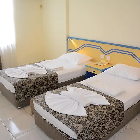 Lejlighedshotel Almera Park 3*
