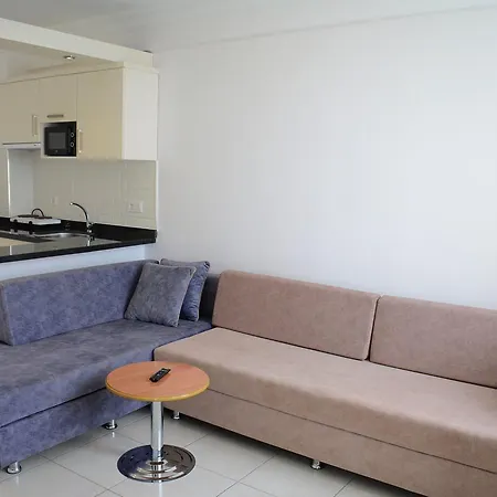 Almera Park Lejlighedshotel