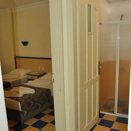 Almera Park Lejlighedshotel