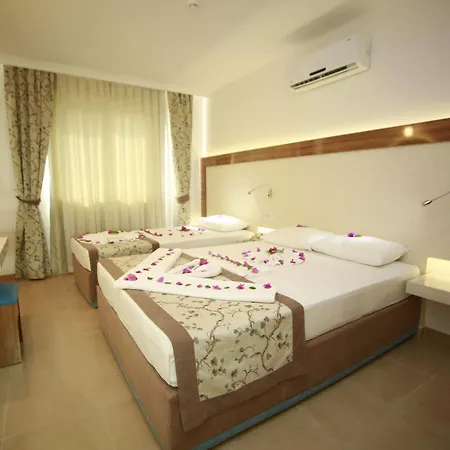 Almera Park Lejlighedshotel 3*